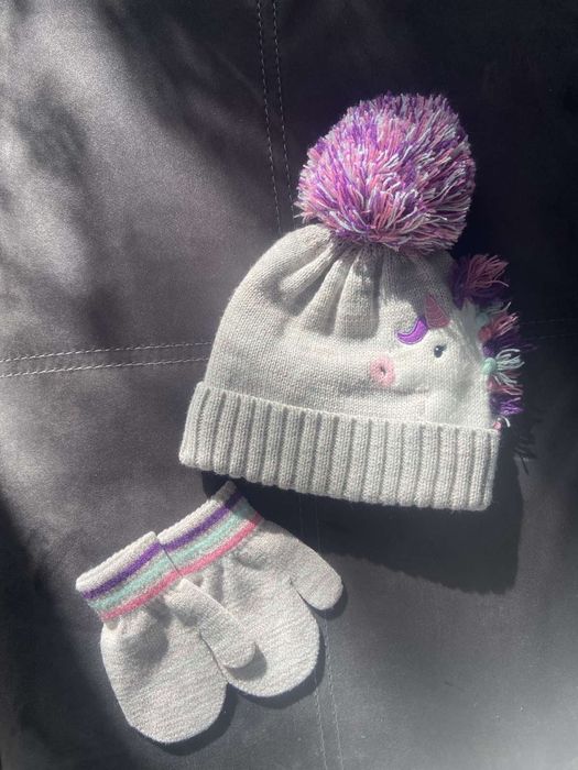 шапка на дівчинку