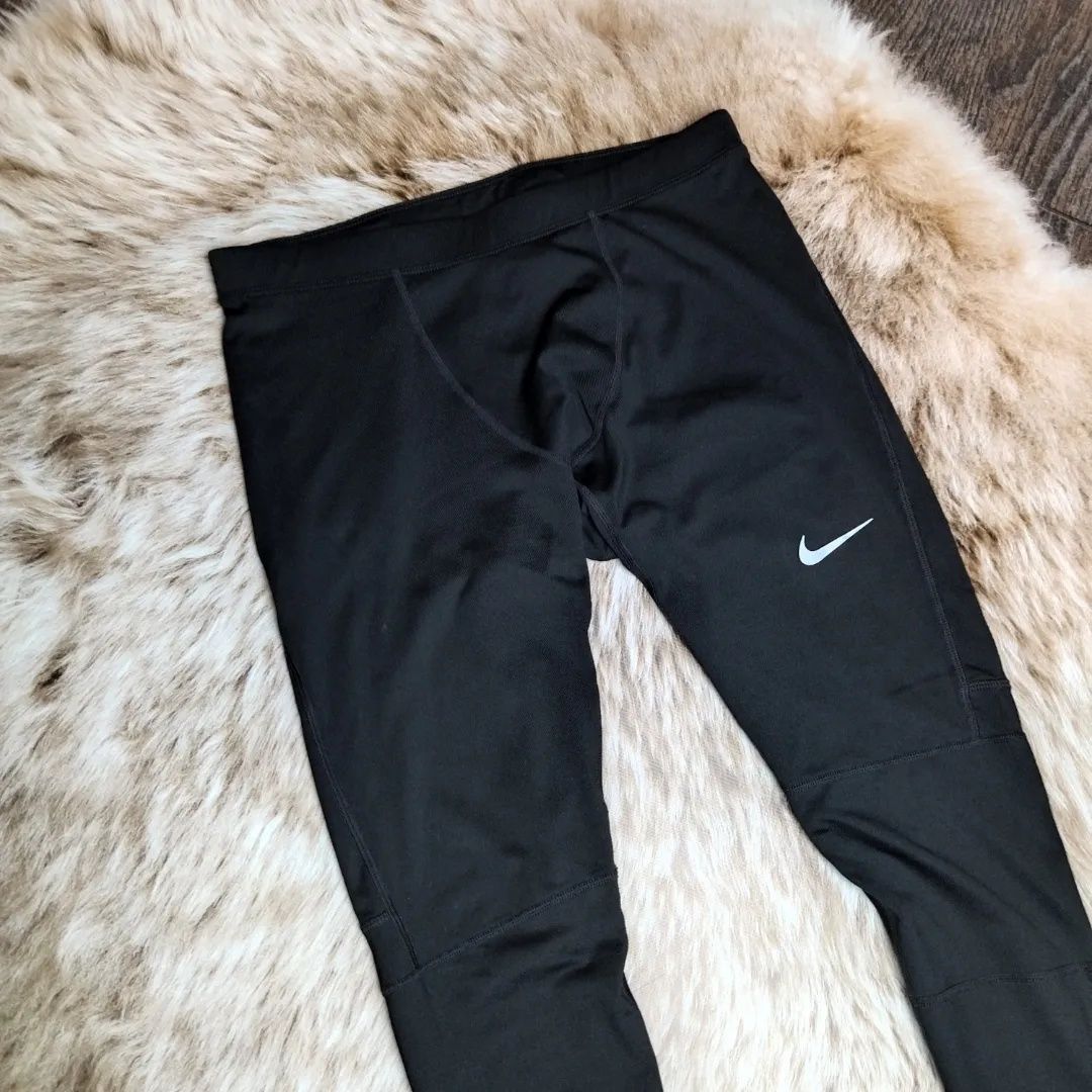 Термо компресійні штани  Nike DF ESSENTIAL TIGHT