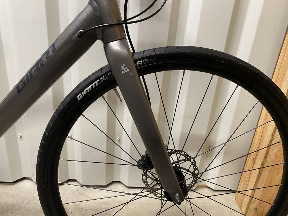 Міський велосипед Giant Fastroad 28 вилка карбон shimano 105