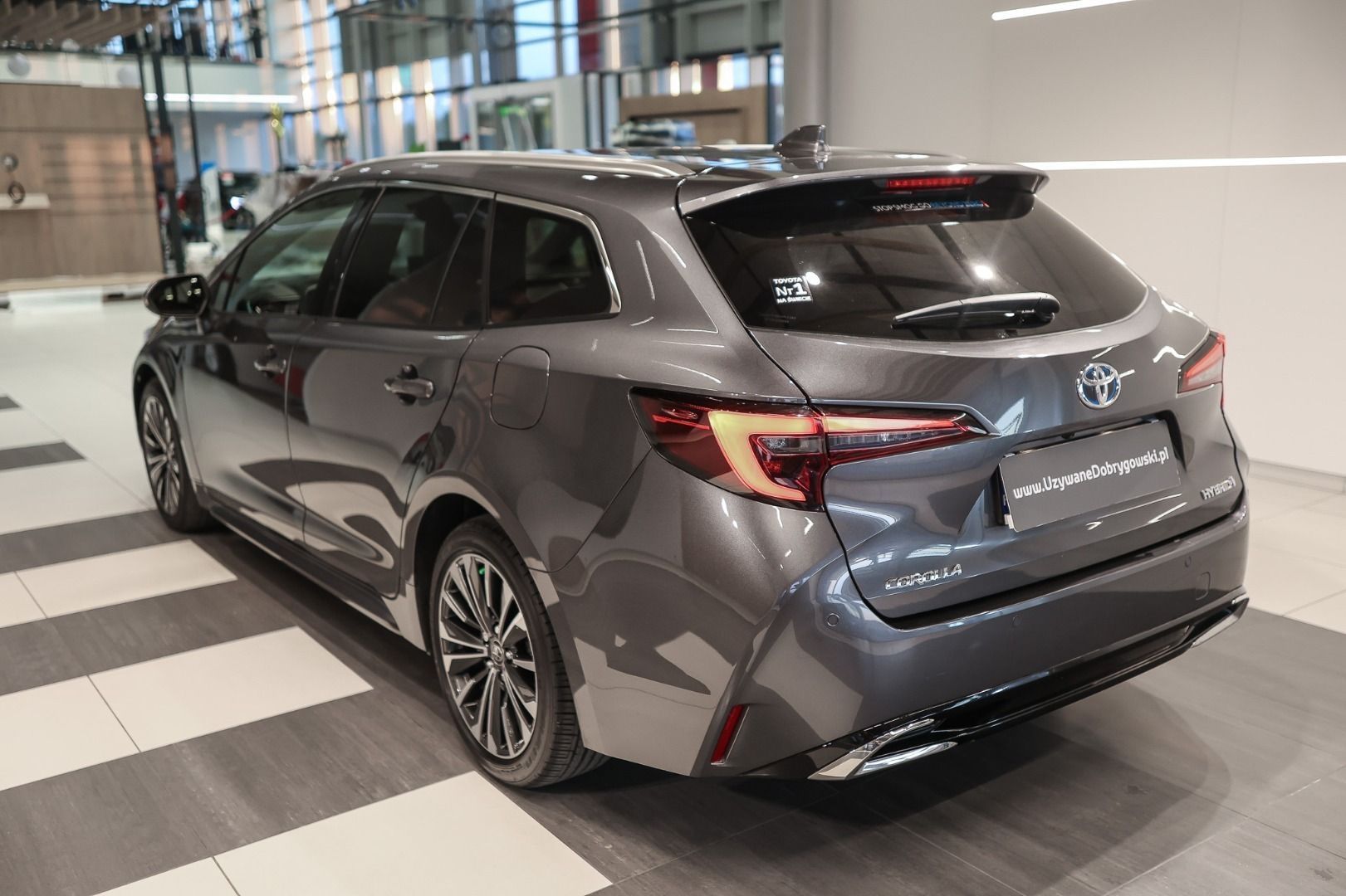 Toyota Corolla 1.8 Hybrid Style