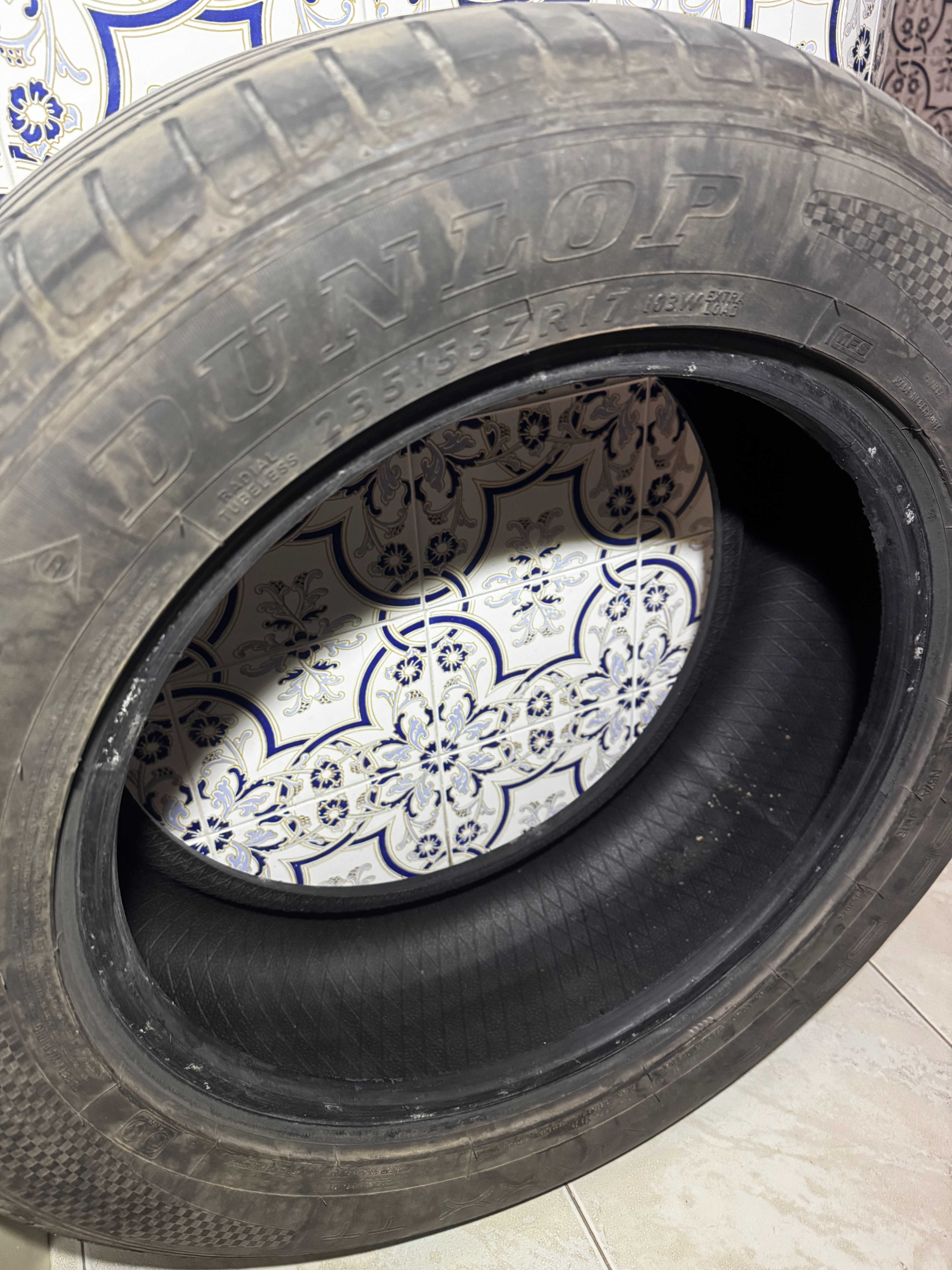 Pneu Dunlop 235/55 P17
