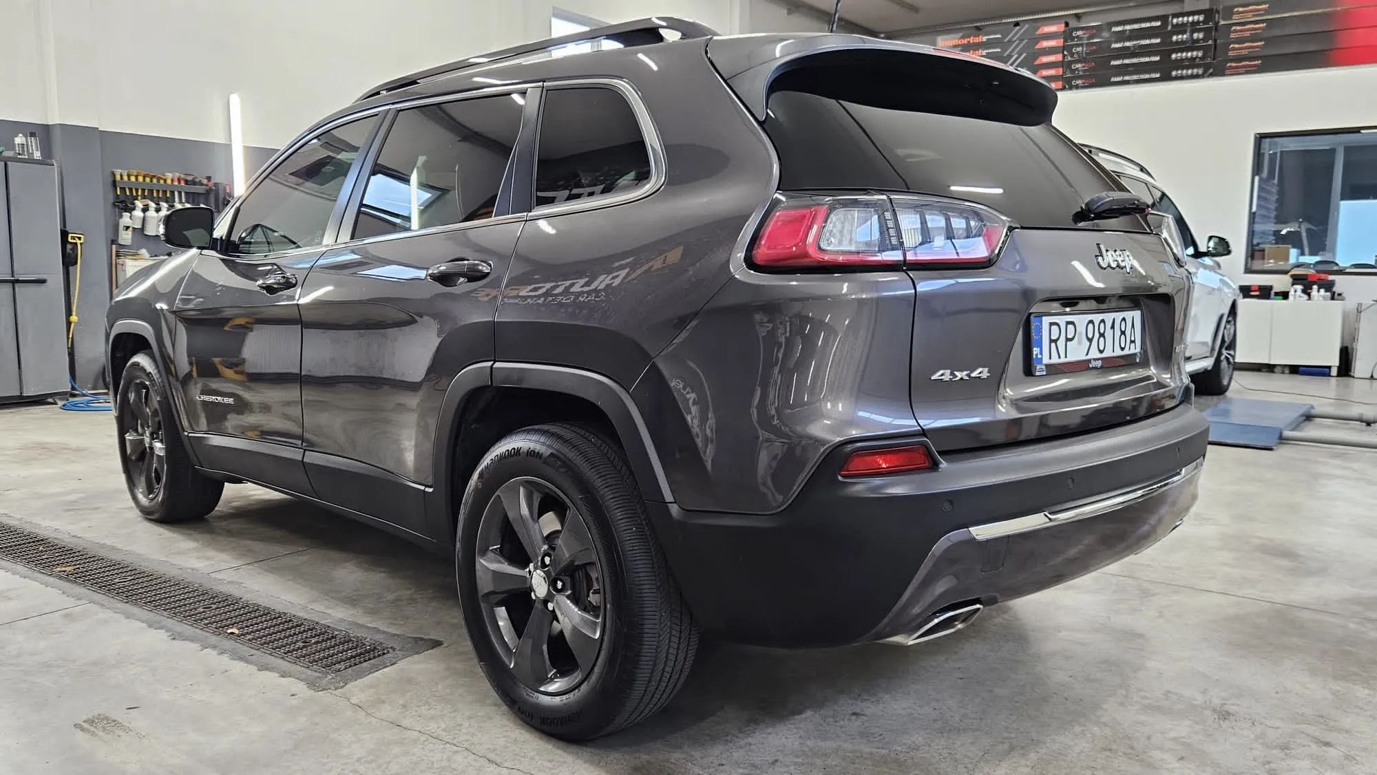Jeep Cherokee JEEP CHEROKEE igła + gaz