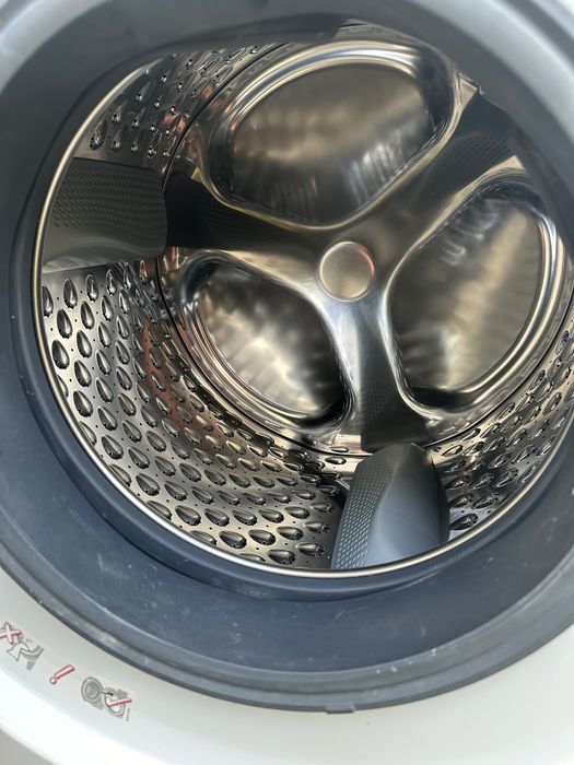 Продам пральну машину марки Siemens IQ 800