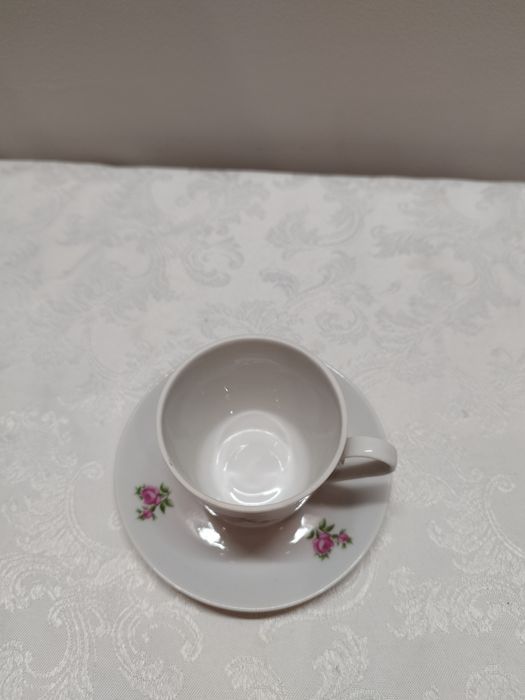 Filiżanka porcelanowa Kahla róże