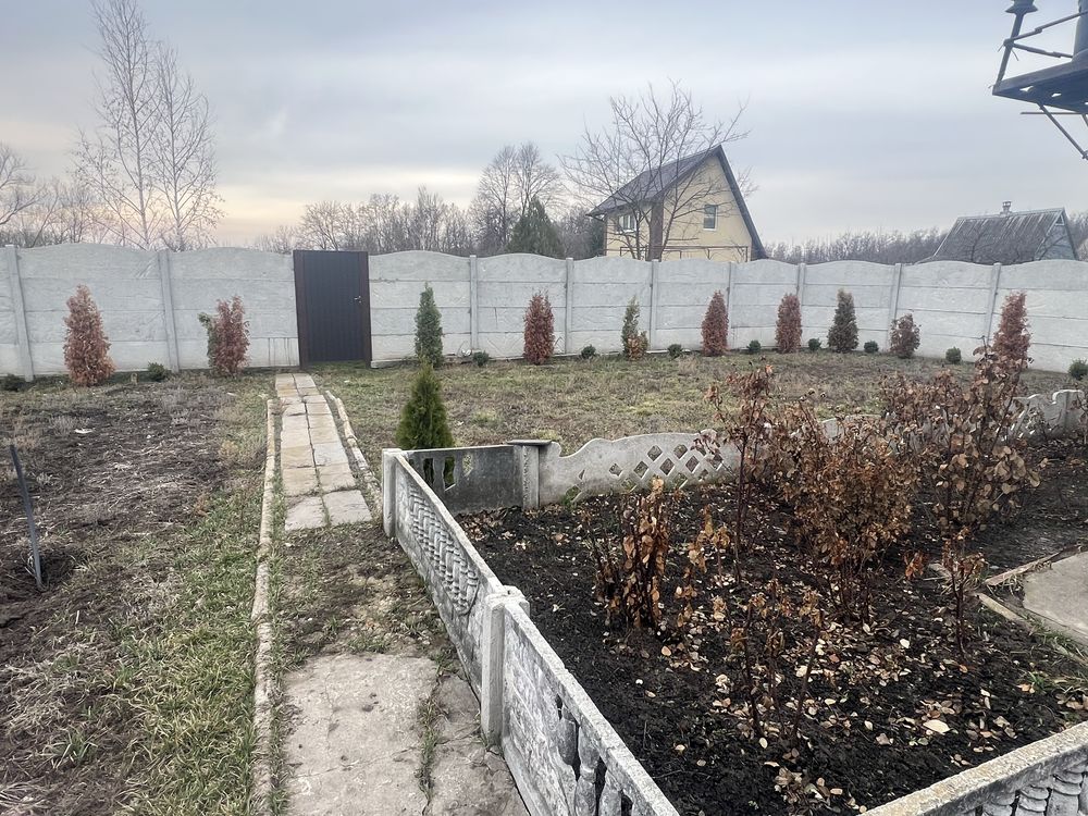 Продам дачу в СТ « Меліоратор»