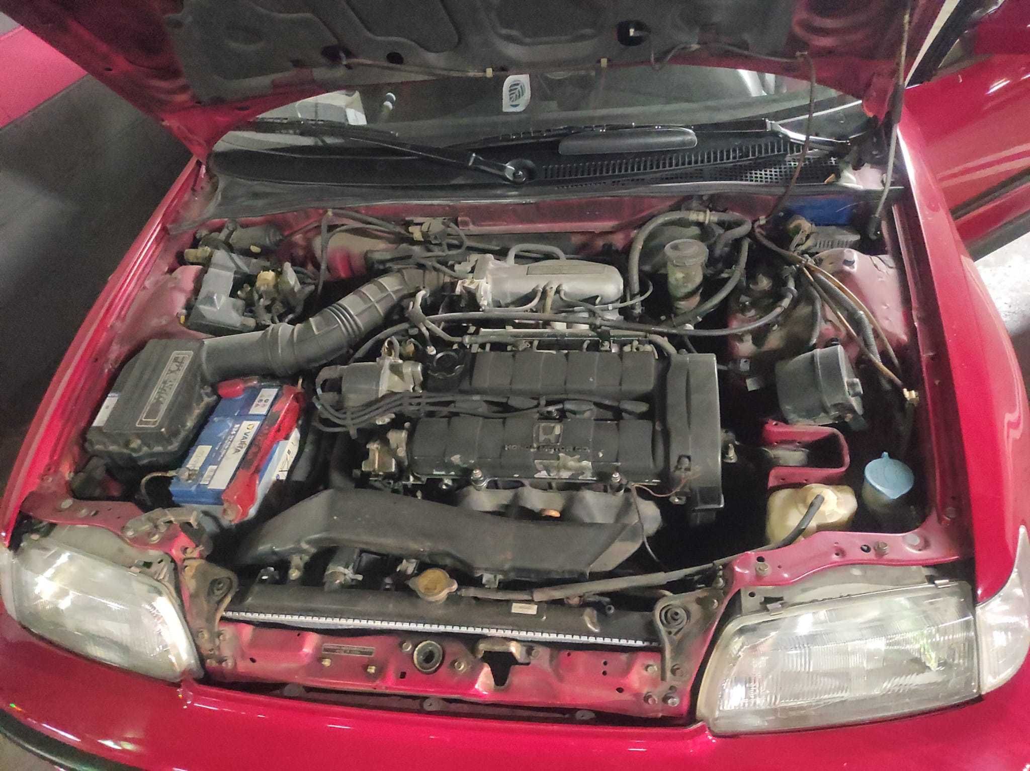Honda CRX 16i16 ano 92 com AC