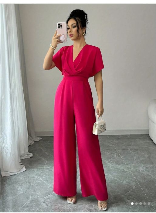 Macacão rosa. Tamanho xxl. Veste 46/48 a vontade