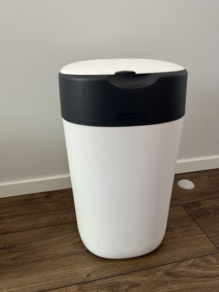 Tommee Tippee Twist and Click kosz na pieluchy