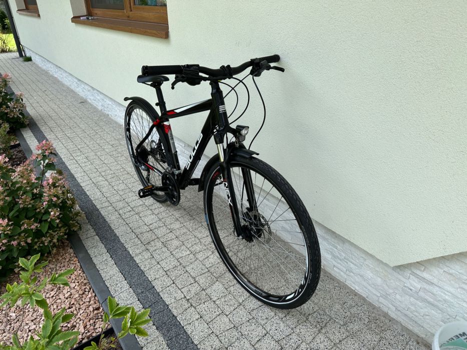 Rower BULLS - crossowy, koła 28, alu, ham hydrauliczne, amor, prądnica