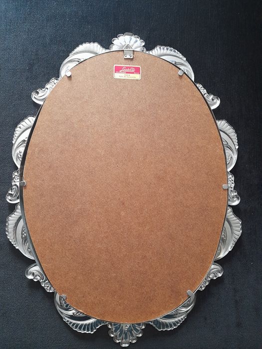 Moldura em inox com imagem Cristo