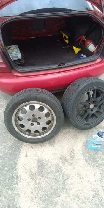 Продам авто ауді а4б5 1996року