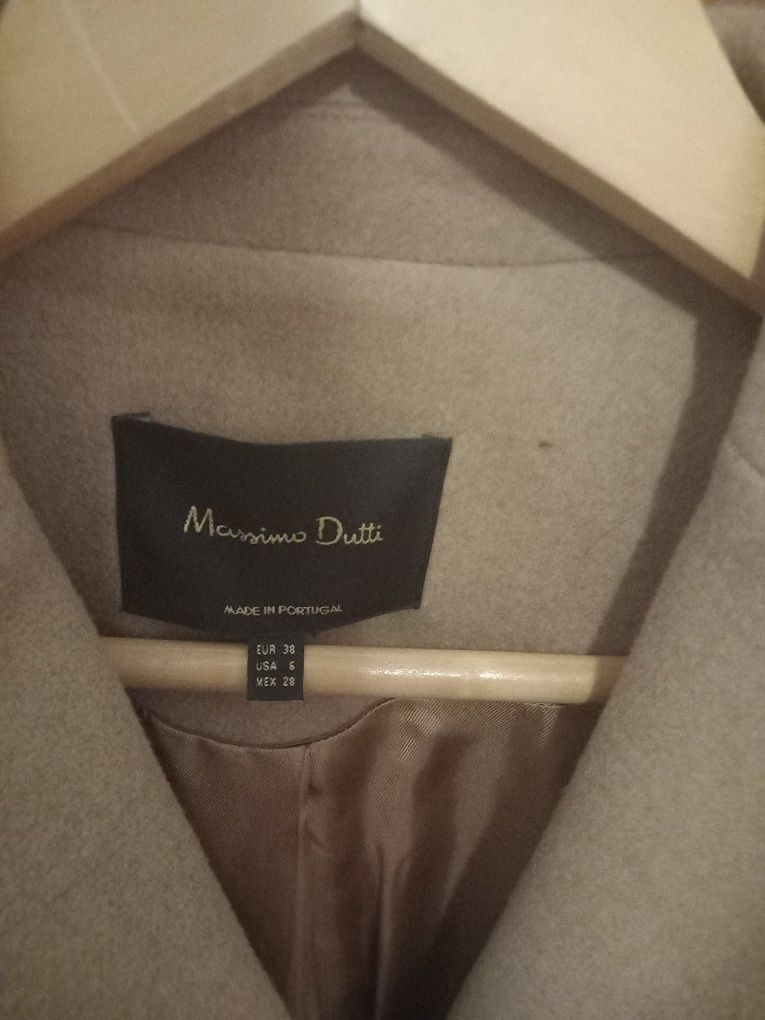 Sobretudo 38(Massimo Dutti)Bege