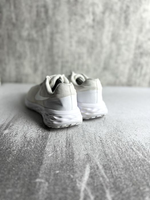 Кросівки чоловічі Nike Revolution 6 45(29)