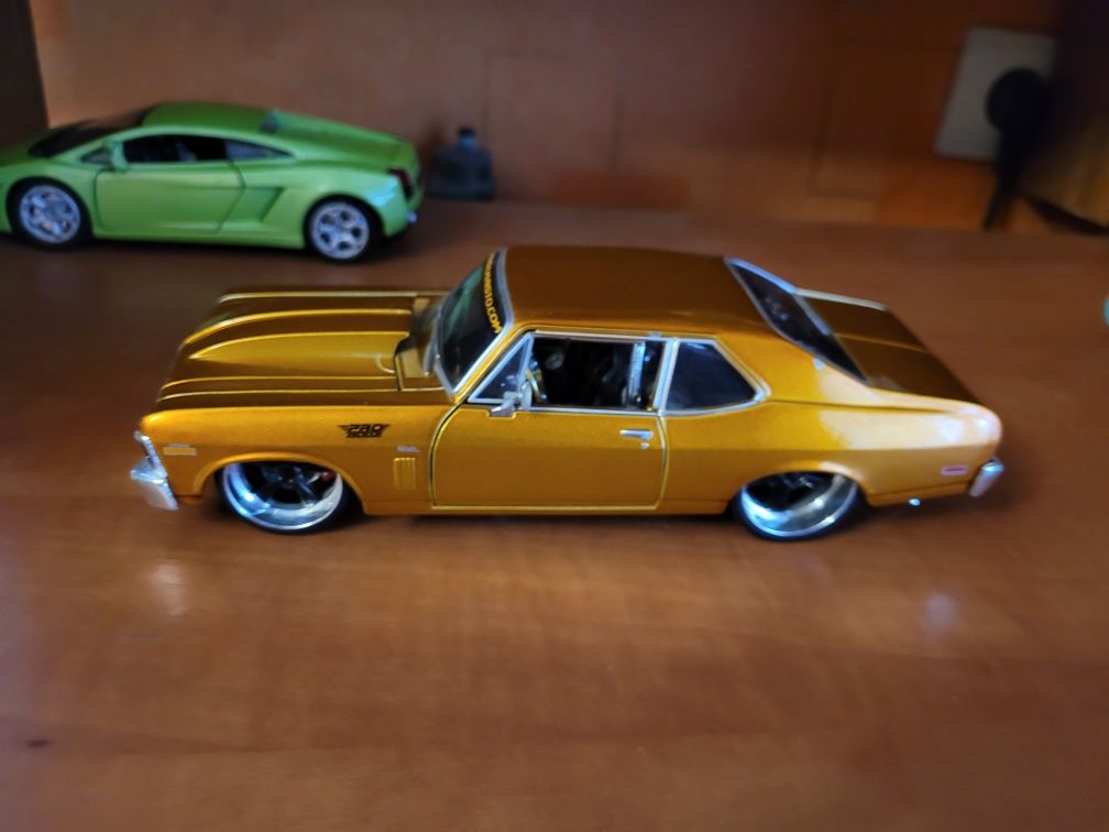 Model Chevrolet Nova SS, skala 1/24, Maisto