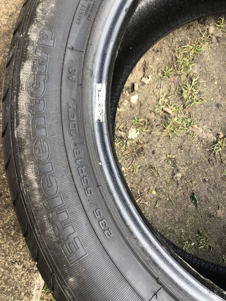 1 sztuka pojedynka pojedyncza opona GOODYEAR Efficient Grip 235/55 R18