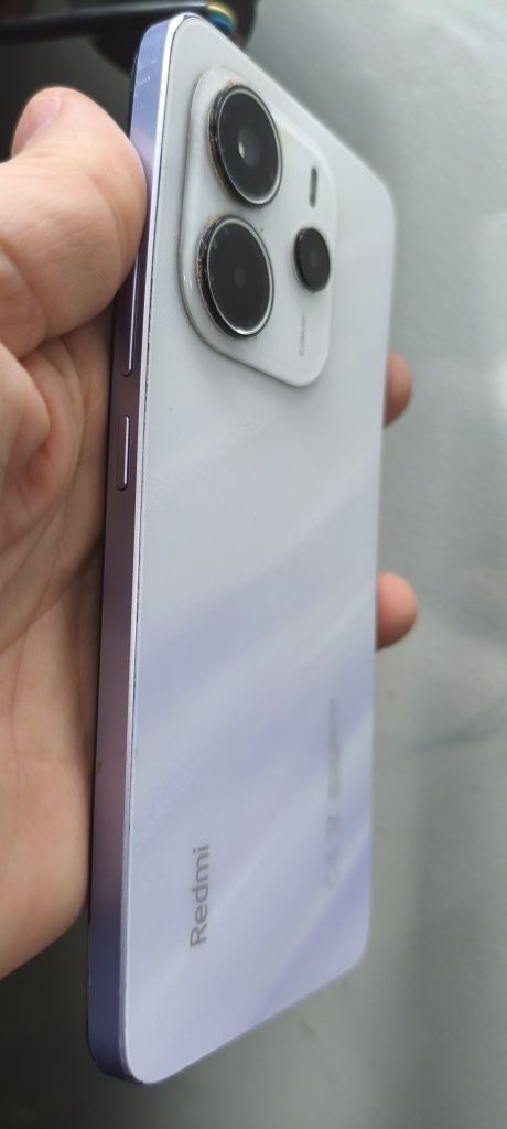 Телевизор Xiaomi redmi note 14 6/128
Всё работает отлично ,в комплекте