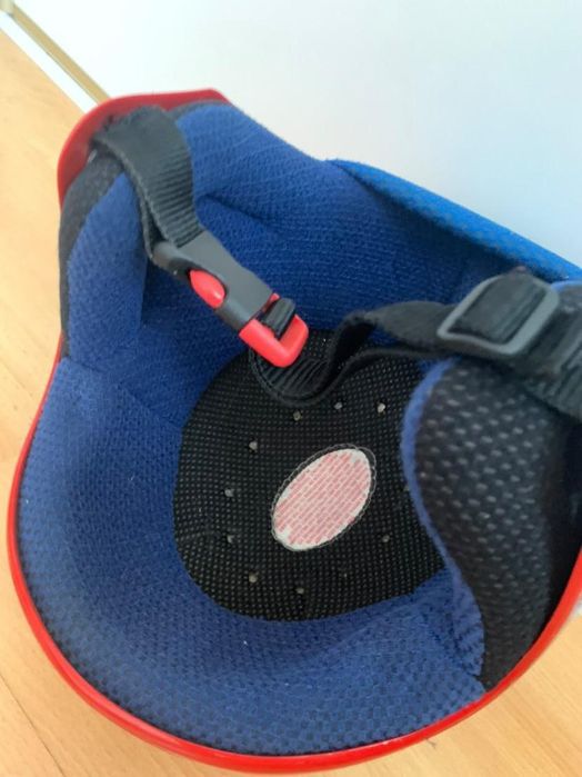 Kask narciarski dziecięcy