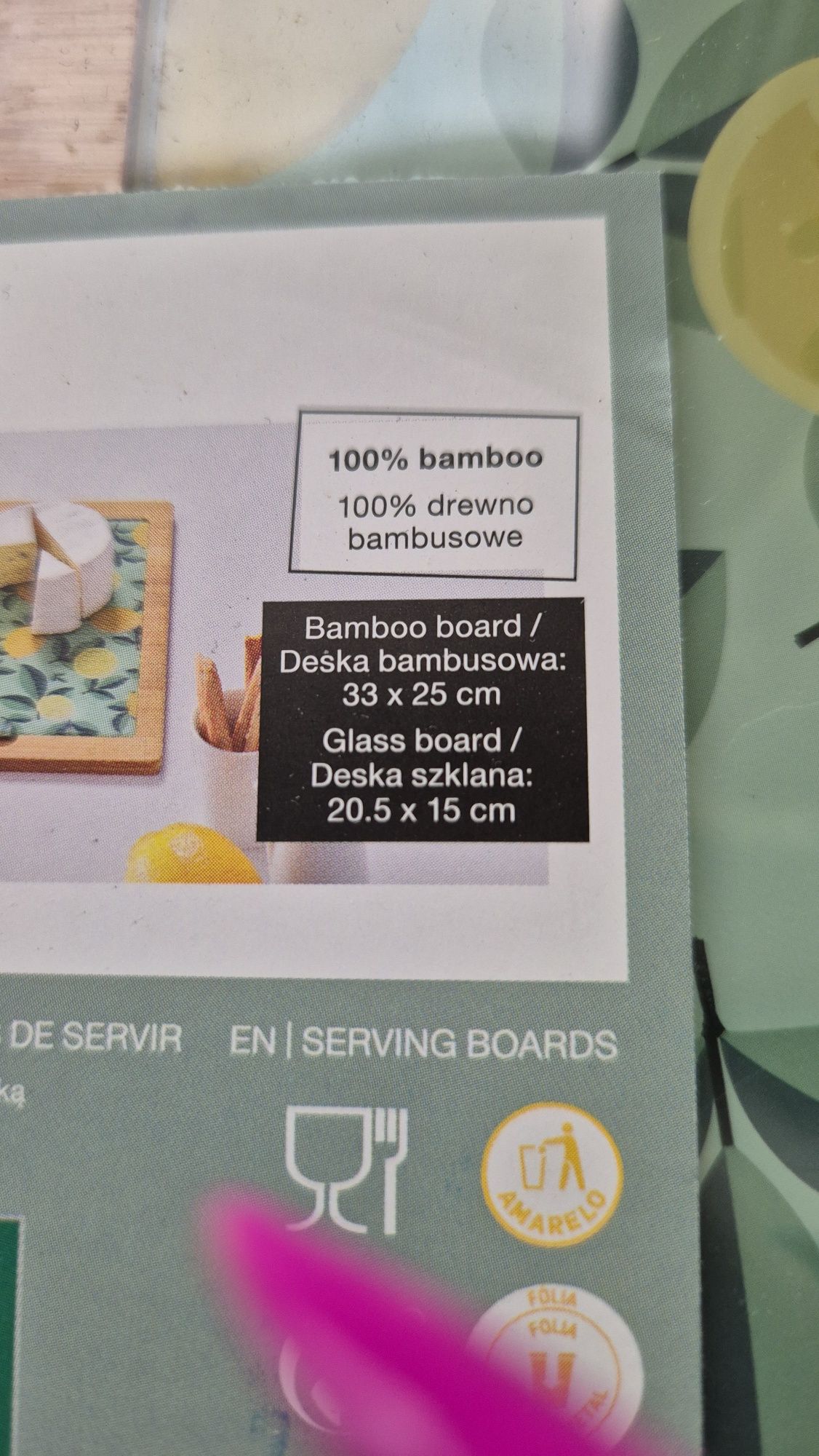 Zestaw deska bambusowa i szklana do serwowania