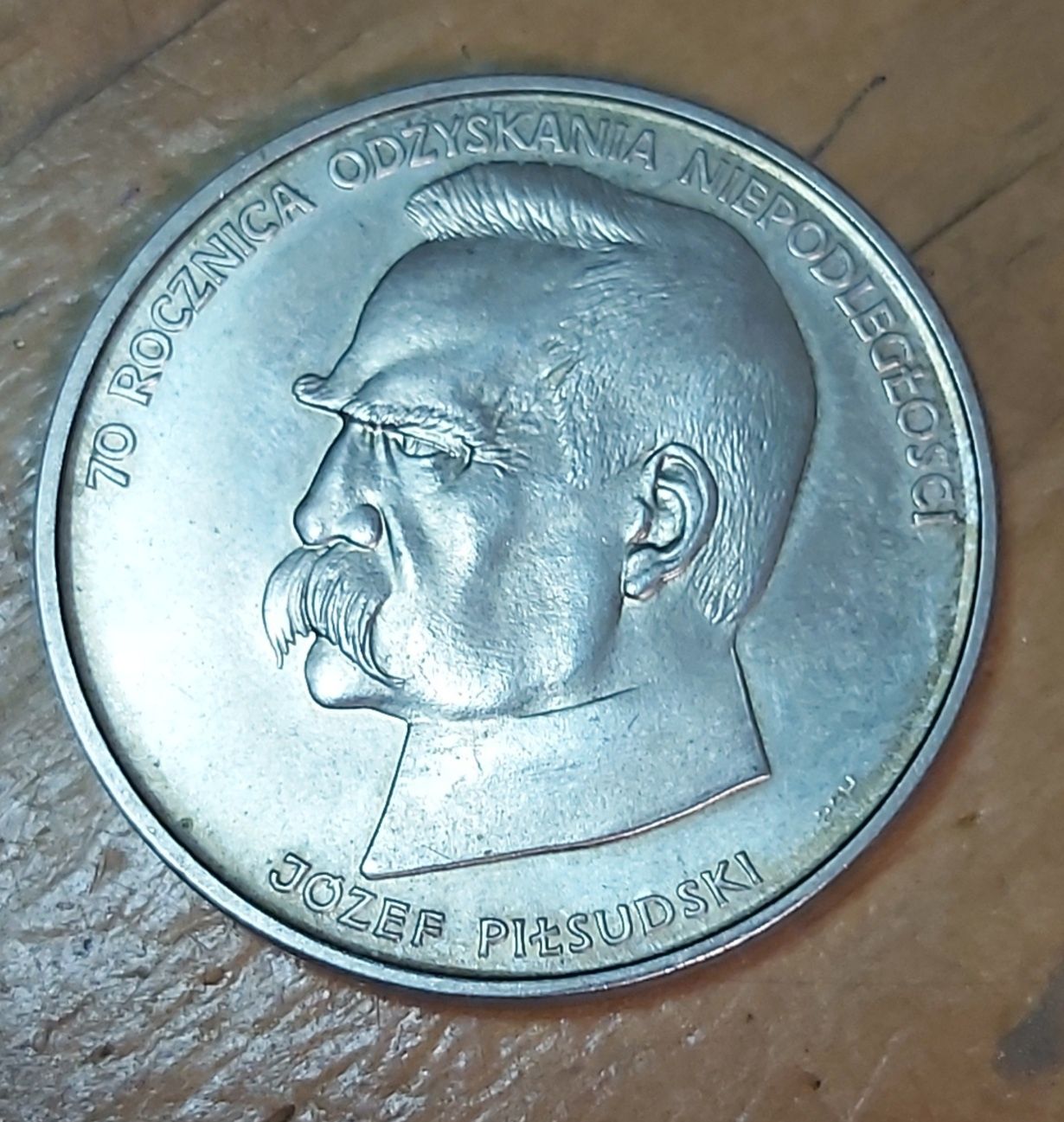 Srebrna moneta Piłsudski