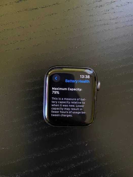 Apple Watch SE 44mm. Uszkodzone.