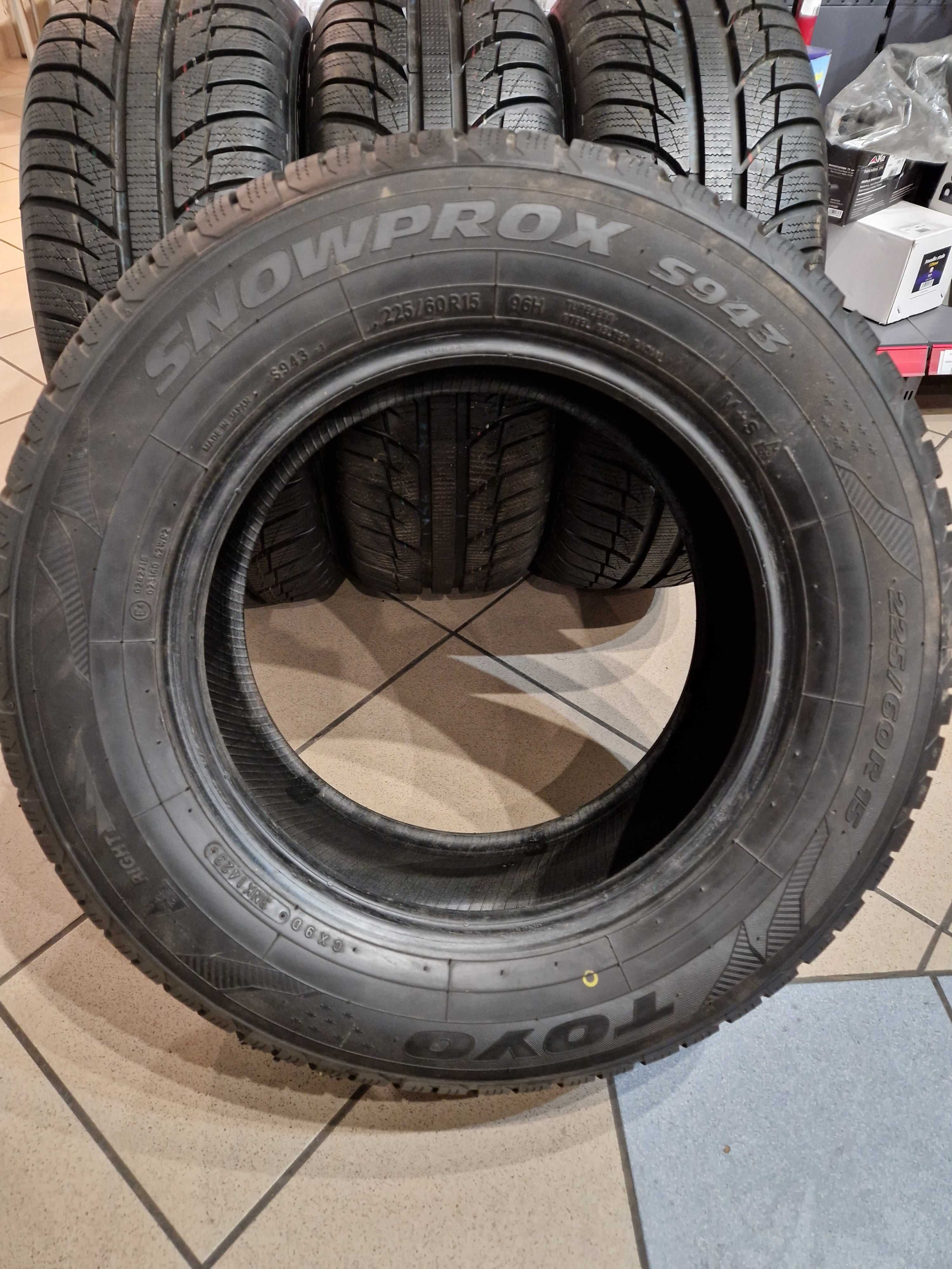 Opony 225/60R15 S943 TOYO 2023r