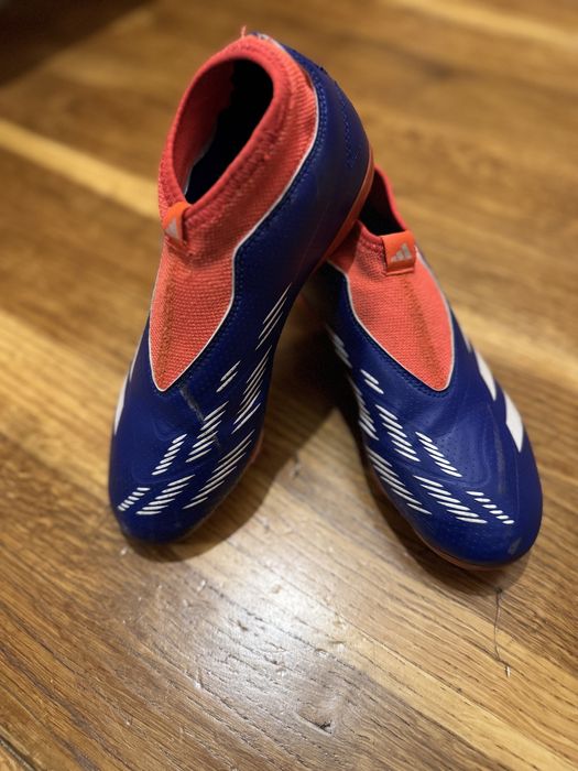 Buty korki do piłki nożnej adidas predator roz 35