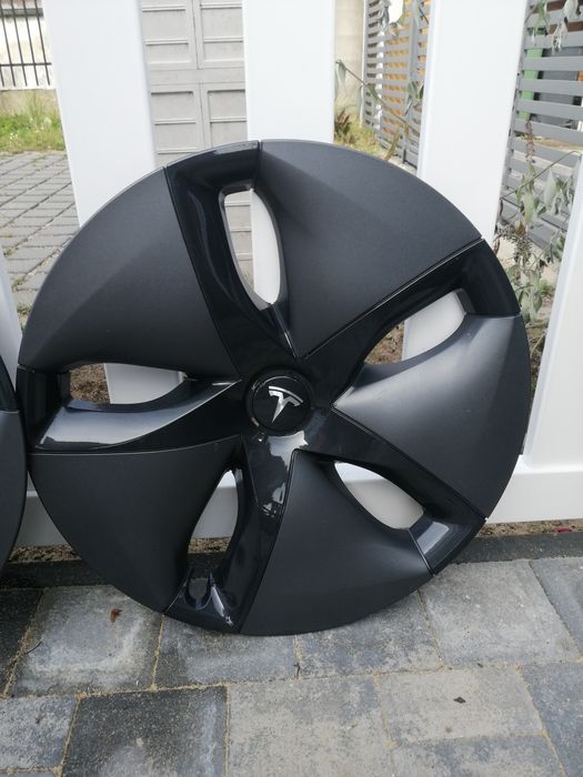 Tesla - Kołpaki/nakładki 18'