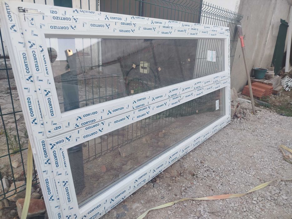 Janela PVC branca