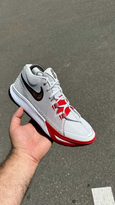 Nike Flytrap V [US 10.5|28.5 cm] НОВЫЕ