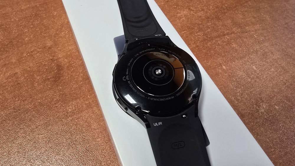 Samsung Galaxy Watch 4 44mm czarny, stan bdb