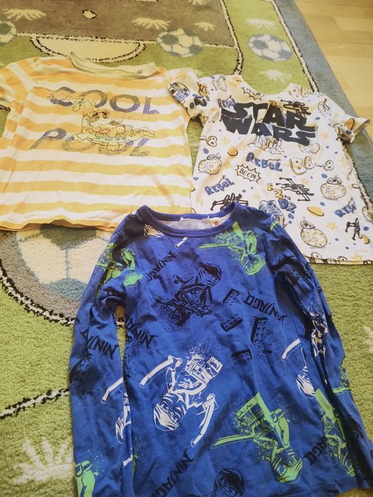 3 bluzeczki r.122-10 zł