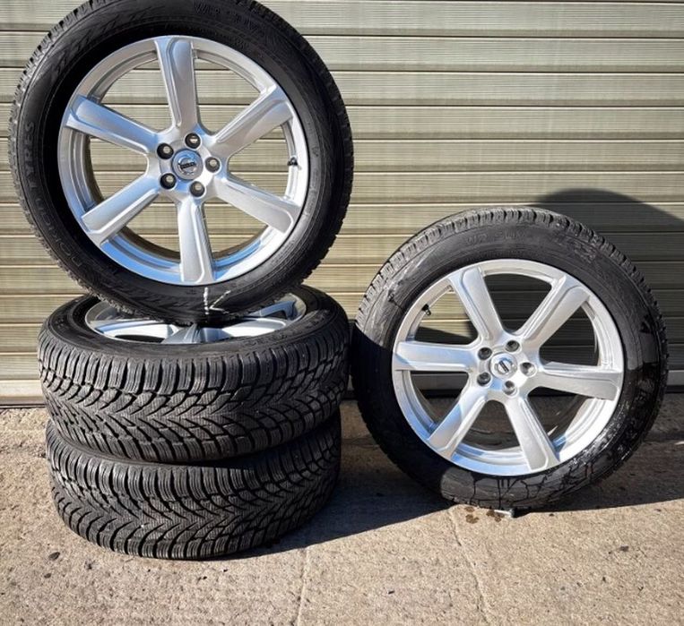 Koła felgi Volvo Xc90ii 5x108 opony zimowe Nokian 4x 235/55r19