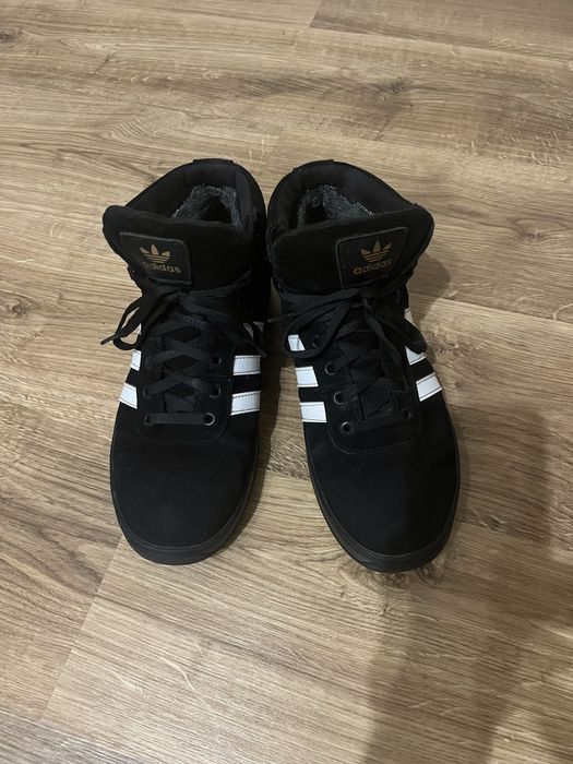 Чоловіче зимнє взуття Adidas