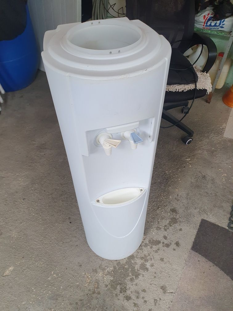 Maquina Dispensador de Água