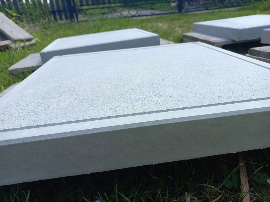 Тротуарна плитка 40 /40/5СМ