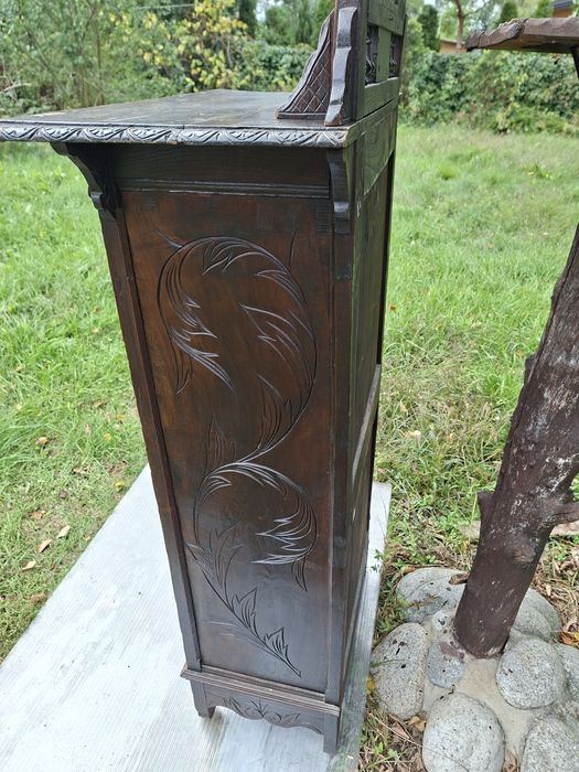 Szyfoniera kredens z epoki XIX wiek