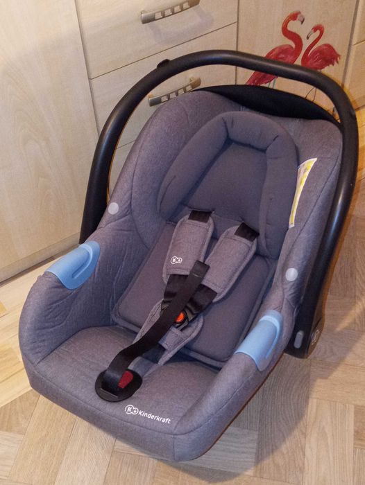 Fotelik, nosidełko 0-13 kg Kinderkraft Mink + wkładka dla noworodka.