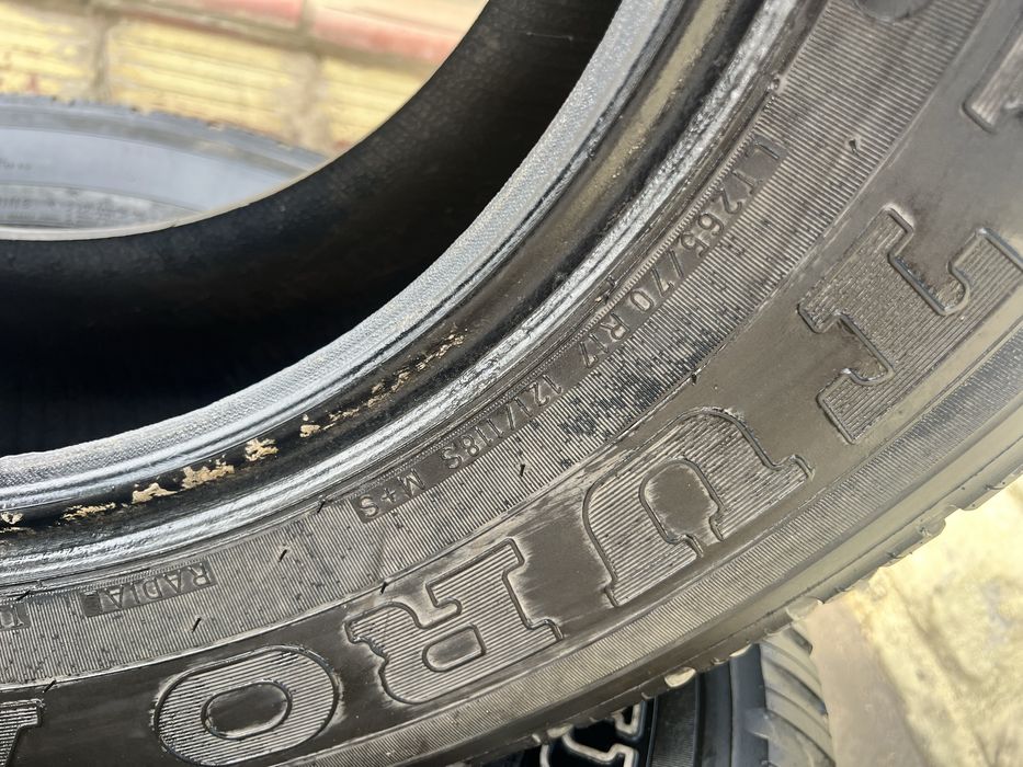 265/70/17 a/t radial 6mm+ в отличном состоянии!)