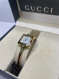 Relógio Gucci 1900L Dourado