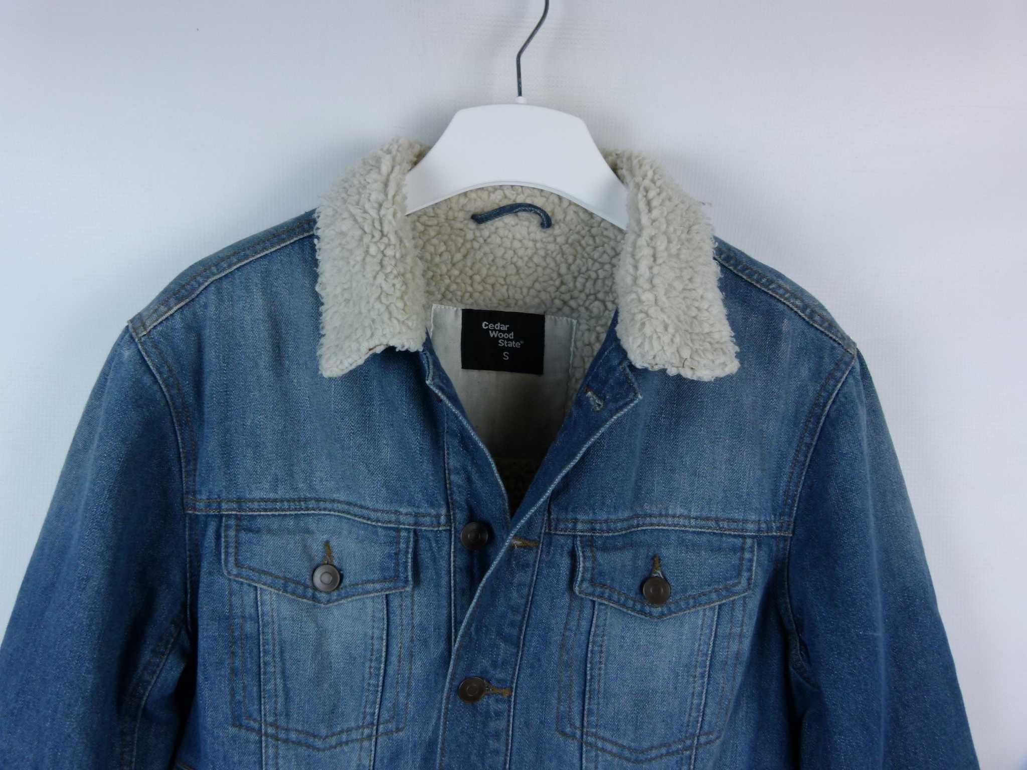 Cedar Wood State ocieplana kurtka jeans na futerku / S