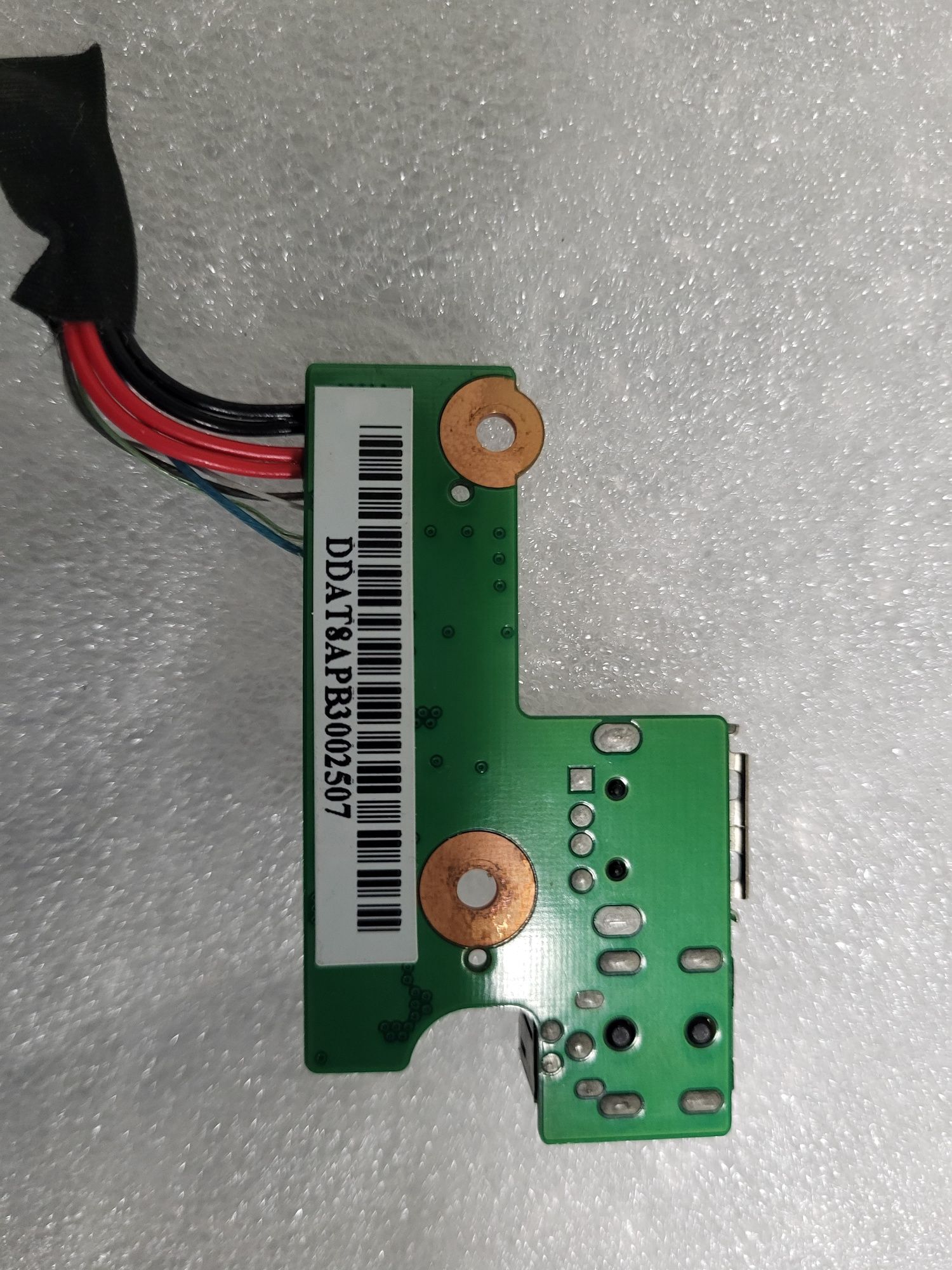 Placa de porta USB e de alimentação