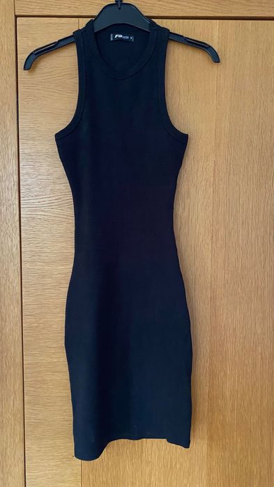 Sukienka ołówkowa na lato