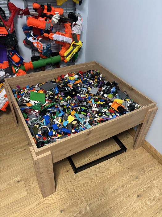 Stolik do klockow Lego