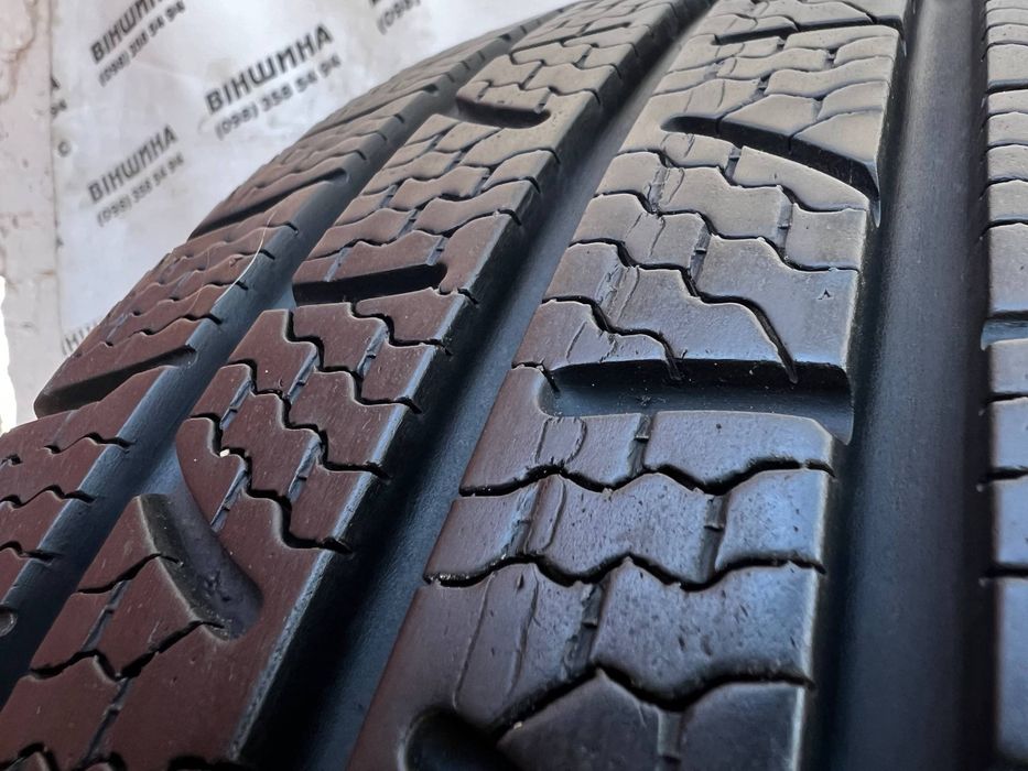 Шини 215/65 R 16C PIRELLI Carrier. Зима пара. Колеса склад.