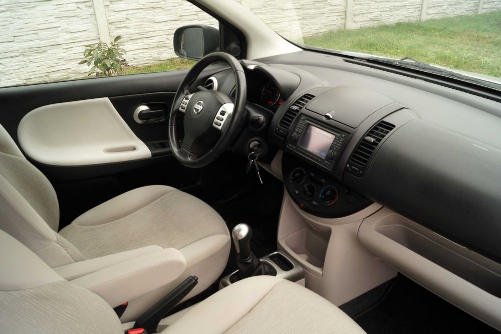 Nissan Note 2010r Lift 1.6 16v 110km Klima Nawigacja PDC 2x felgi