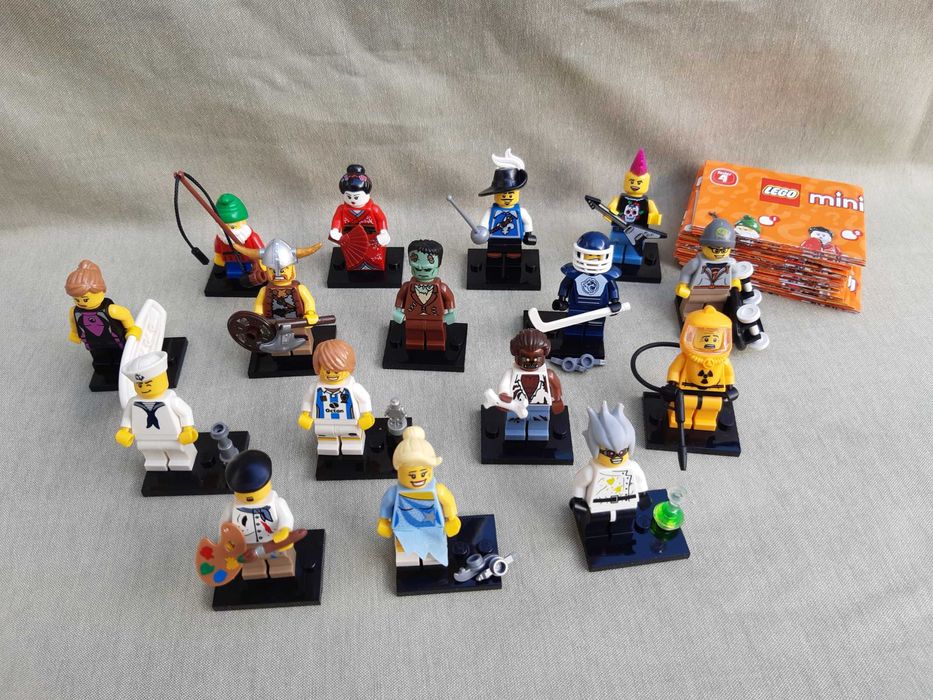 Lego 16 Minifiguras Series 4 Colecção Completa com Folhetos Originais