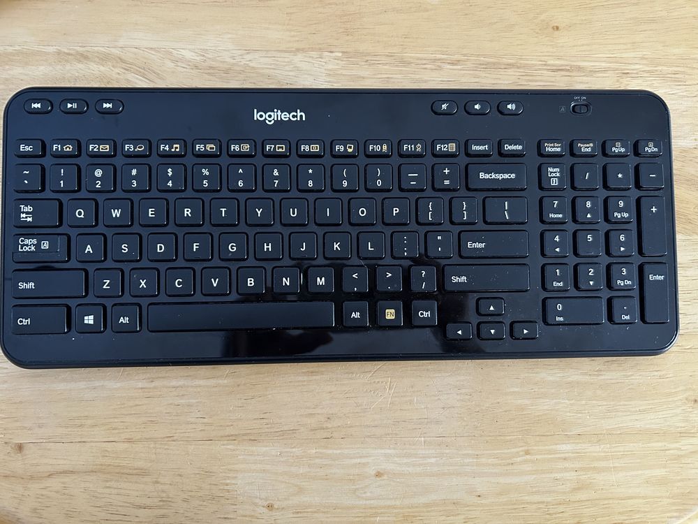 Klawiatura bezprzewodowa Logitech K360 super stan