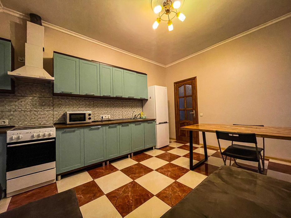 Квартира в Центрі біля Набережної