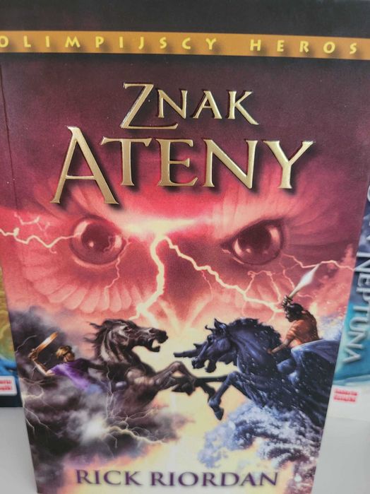 Olimpijscy herosi: Znak Ateny
