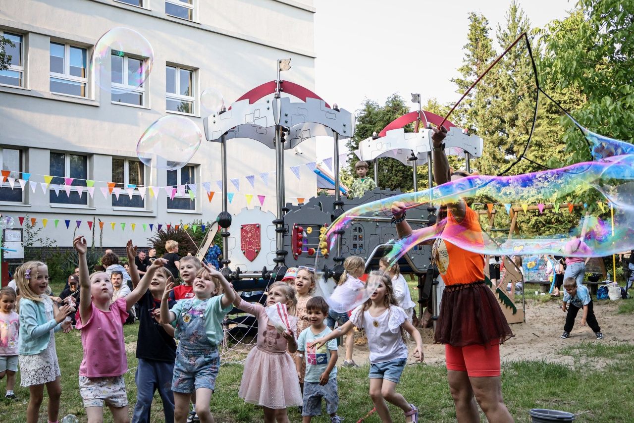 Animator na imprezy dla dzieci-urodziny, komunie, wesela, gry i zabawy